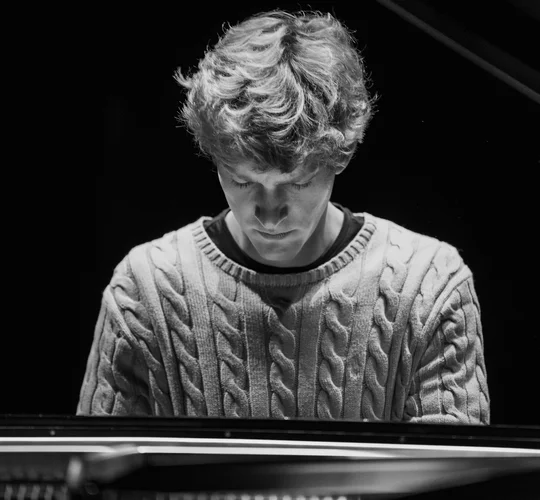 Jan Lisiecki Braunschweig Rehearsal 2026 by Sören L. Schirmer (5).jpg